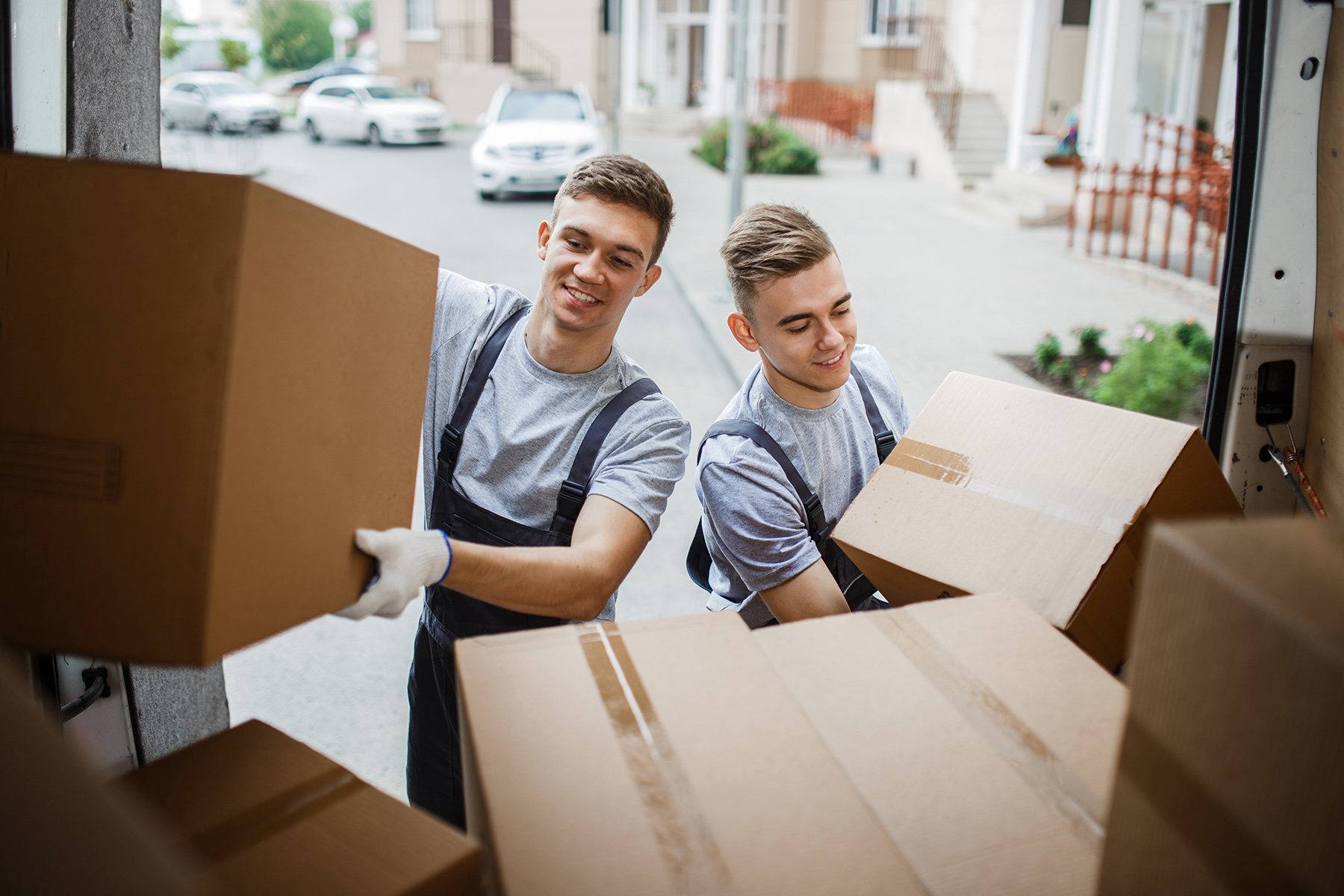 Pro Movers Mississauga